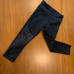 XXS Fabletics Legging Capris